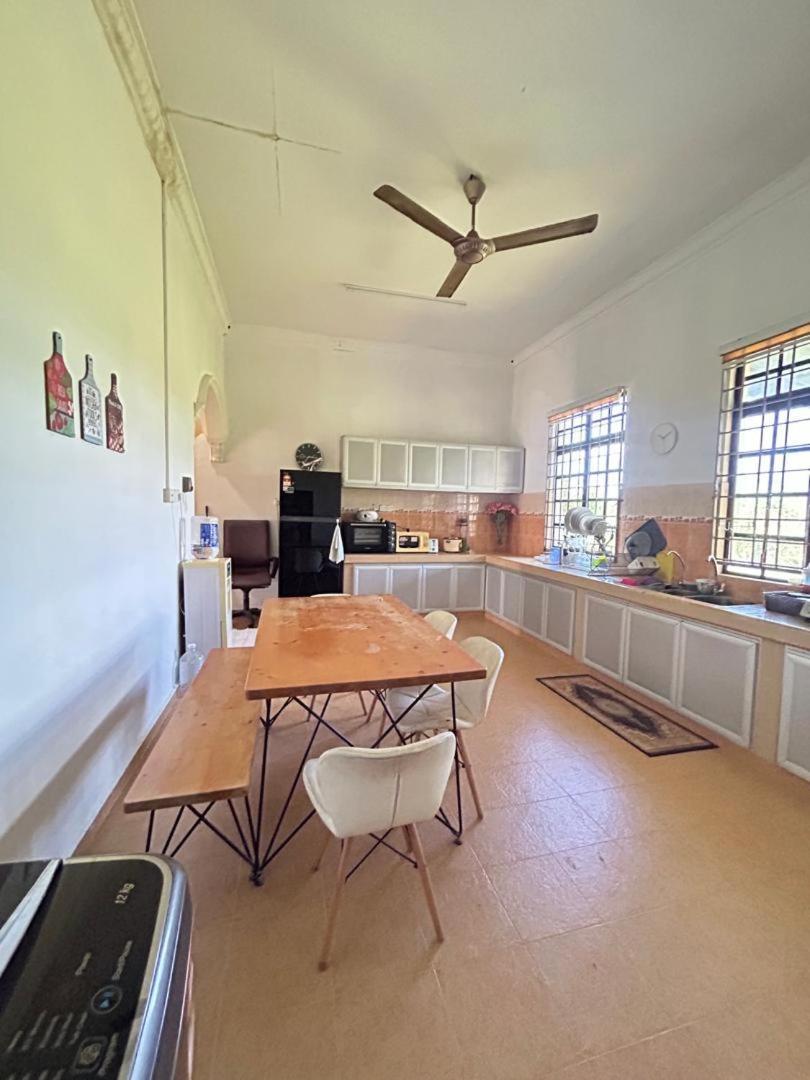 Rumah Sawah Homestay Pasir Puteh Exterior foto